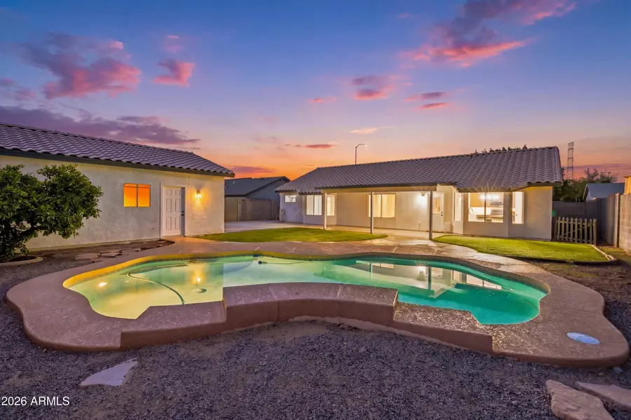 8123 E Des Moines Street, Mesa, AZ 85207 - #2