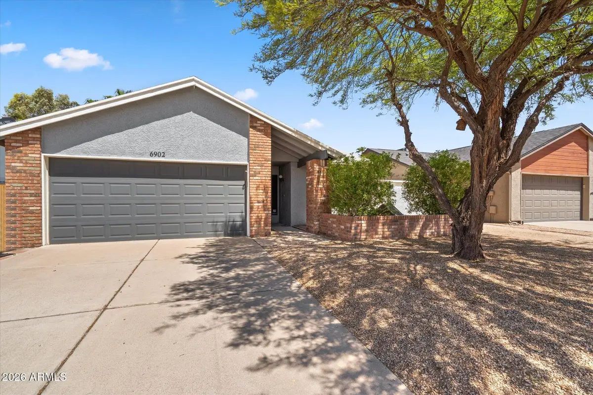 6902 E Kathleen Road, Scottsdale, AZ 85254 - #1