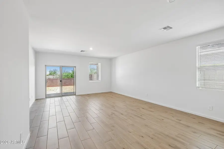 18222 W Creedance Boulevard, Surprise, AZ 85387 - #2