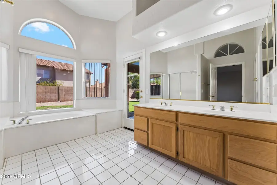 652 W Mendoza Avenue, Mesa, AZ 85210 - #3