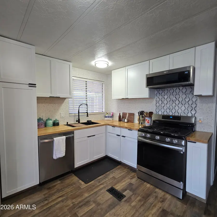 8401 N 67th Avenue #10, Glendale, AZ 85302 - #2