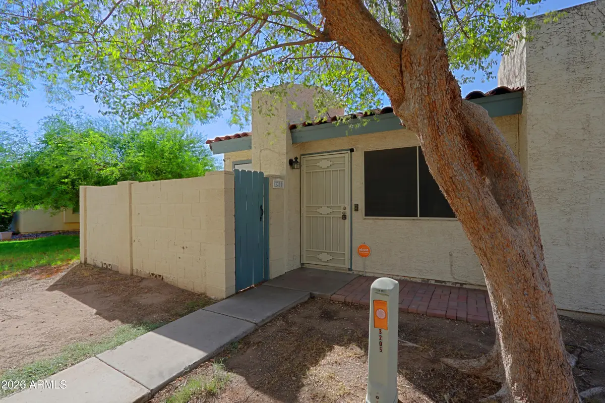3205 W Loma Lane #3, Phoenix, AZ 85051 - #1