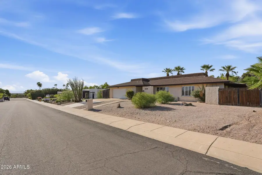 2040 E State Avenue, Phoenix, AZ 85020 - #2
