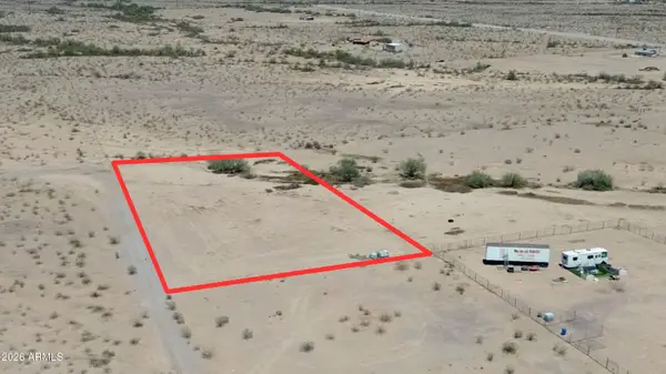 428XX W Earll Drive, Tonopah, AZ 85354