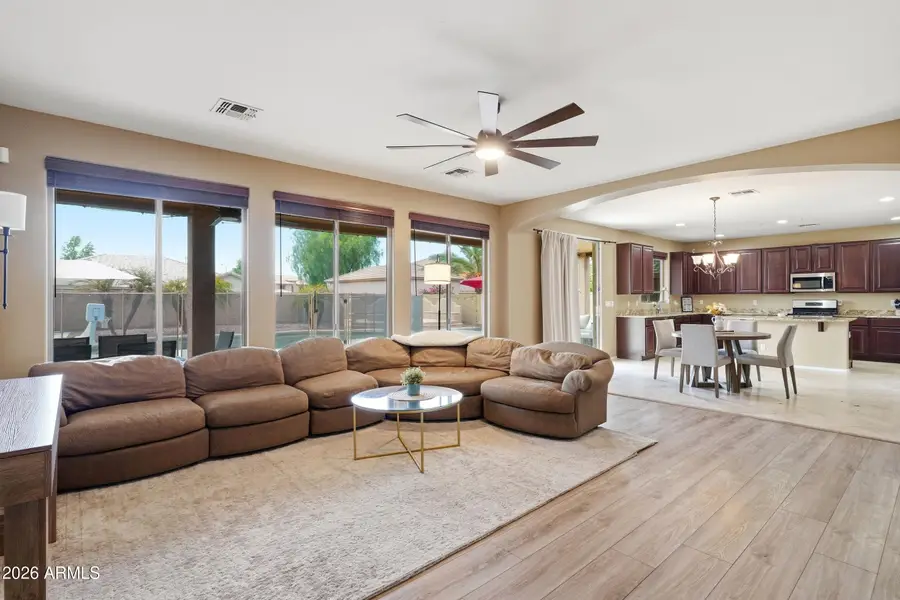 8357 W San Miguel Avenue, Glendale, AZ 85305 - #2