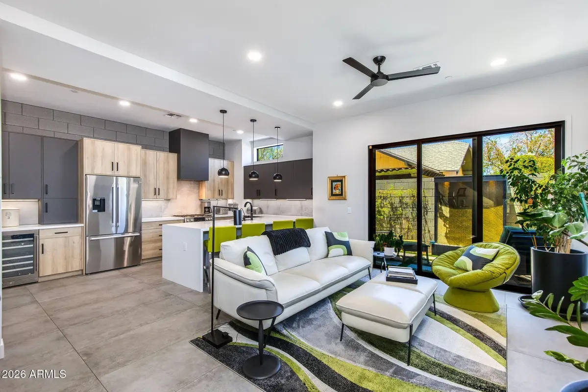 377 E Windsor Avenue #1, Phoenix, AZ 85004 - #1