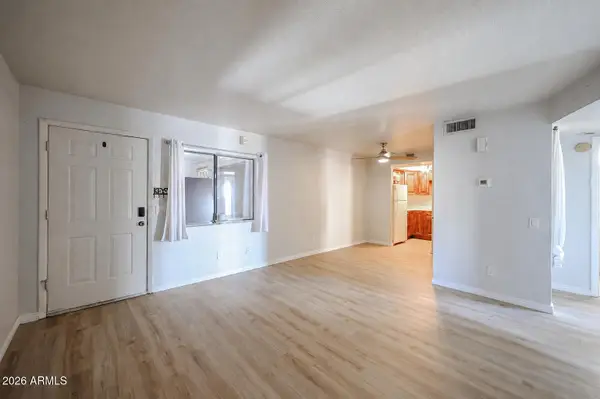 17 E Ruth Avenue #202, Phoenix, AZ 85020