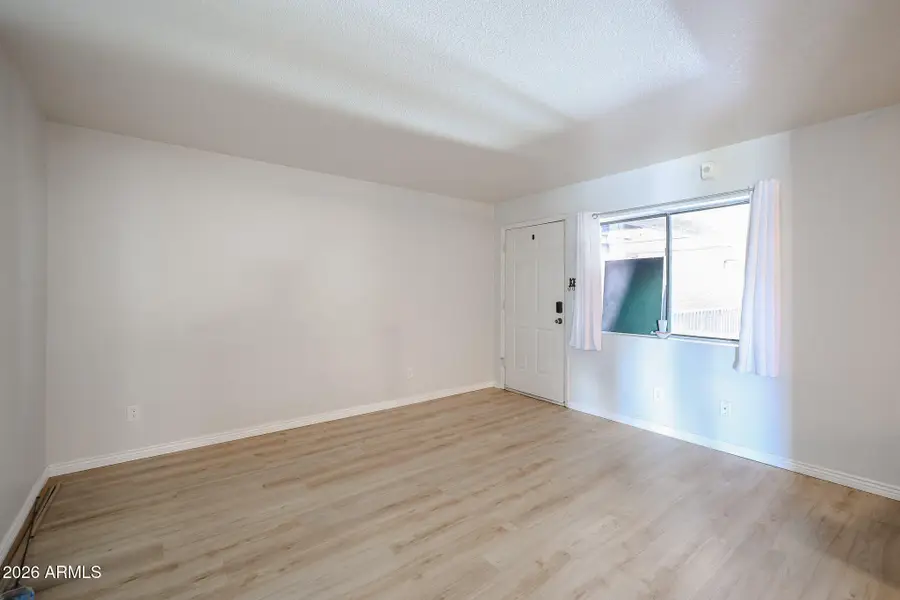 17 E Ruth Avenue #202, Phoenix, AZ 85020 - #3