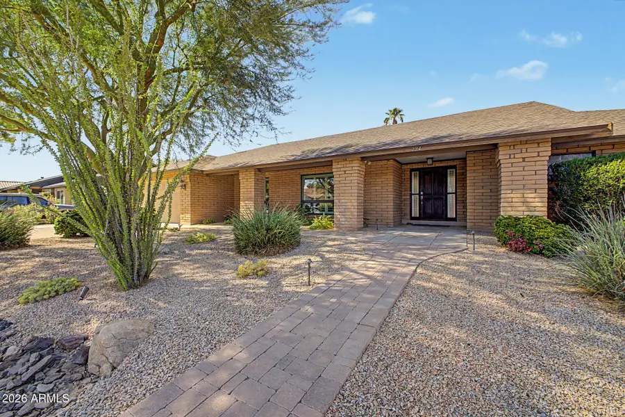 224 W Knox Road, Tempe, AZ 85284 - #2