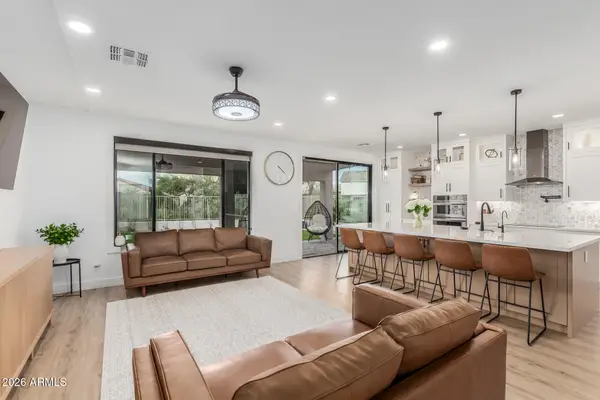 6404 W Black Hill Road, Phoenix, AZ 85083