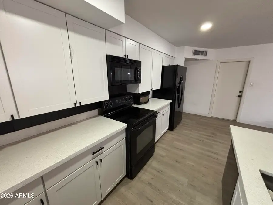 527 E Hermosa Drive, Tempe, AZ 85282 - #3