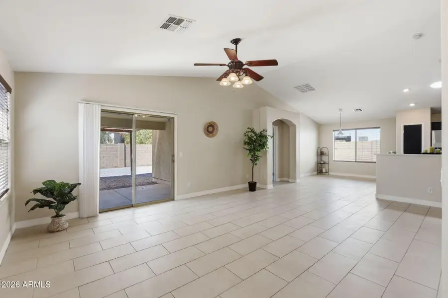 6550 S 44th Avenue, Laveen, AZ 85339 - #2