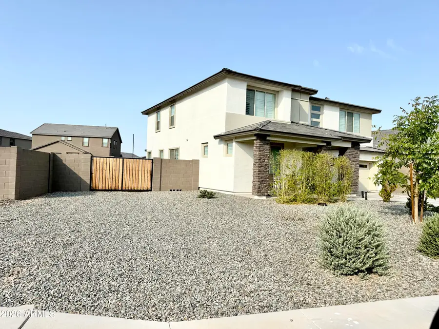 19305 W Valle Vista Way, Litchfield Park, AZ 85340 - #3