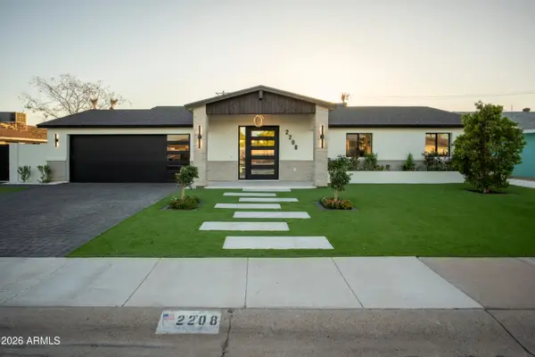 2208 N 82nd Street, Scottsdale, AZ 85257