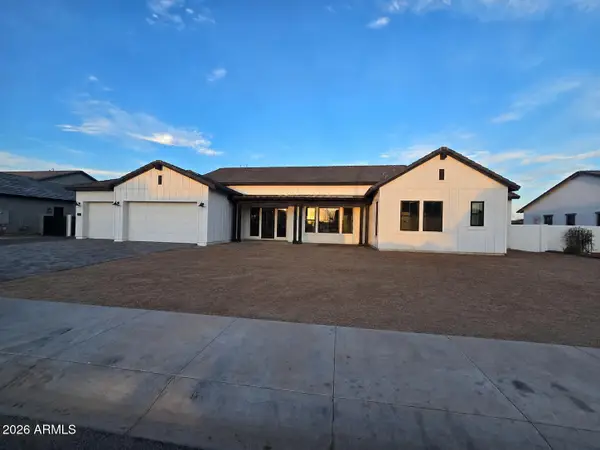 4311 S Parkcrest Street, Gilbert, AZ 85297