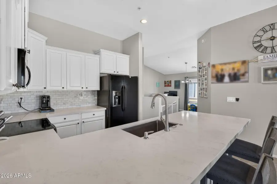 2725 E Mine Creek Road #2020, Phoenix, AZ 85024 - #3