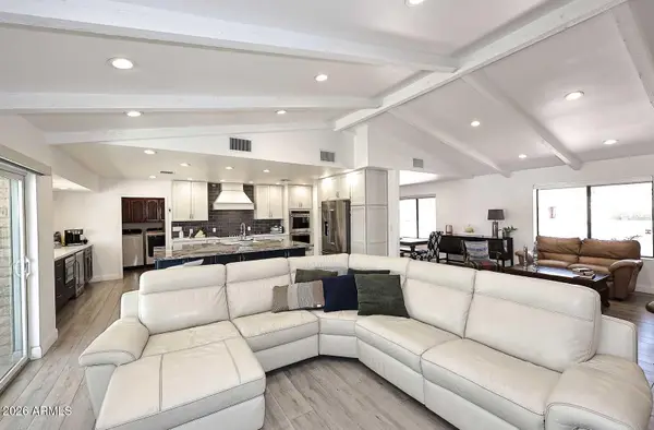 9821 E Becker Lane, Scottsdale, AZ 85260