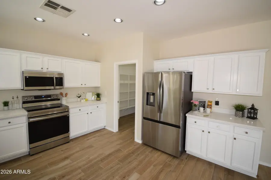 1079 E Country Crossing Way, San Tan Valley, AZ 85143 - #2