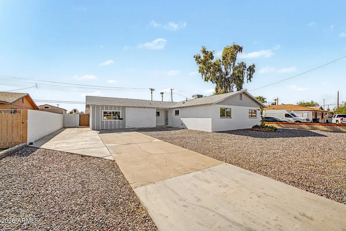 4620 N 53rd Avenue, Phoenix, AZ 85031 - #1