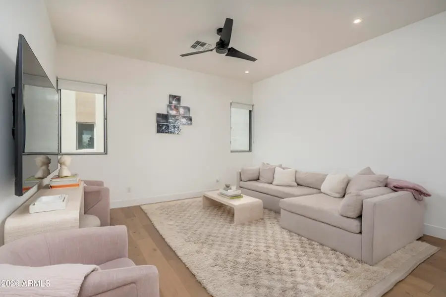 3150 E Glenrosa Avenue #2, Phoenix, AZ 85016 - #3