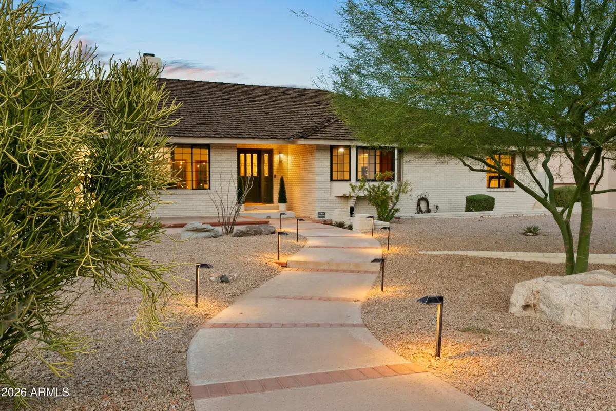 11645 S Tusayan Court, Phoenix, AZ 85044 - #1