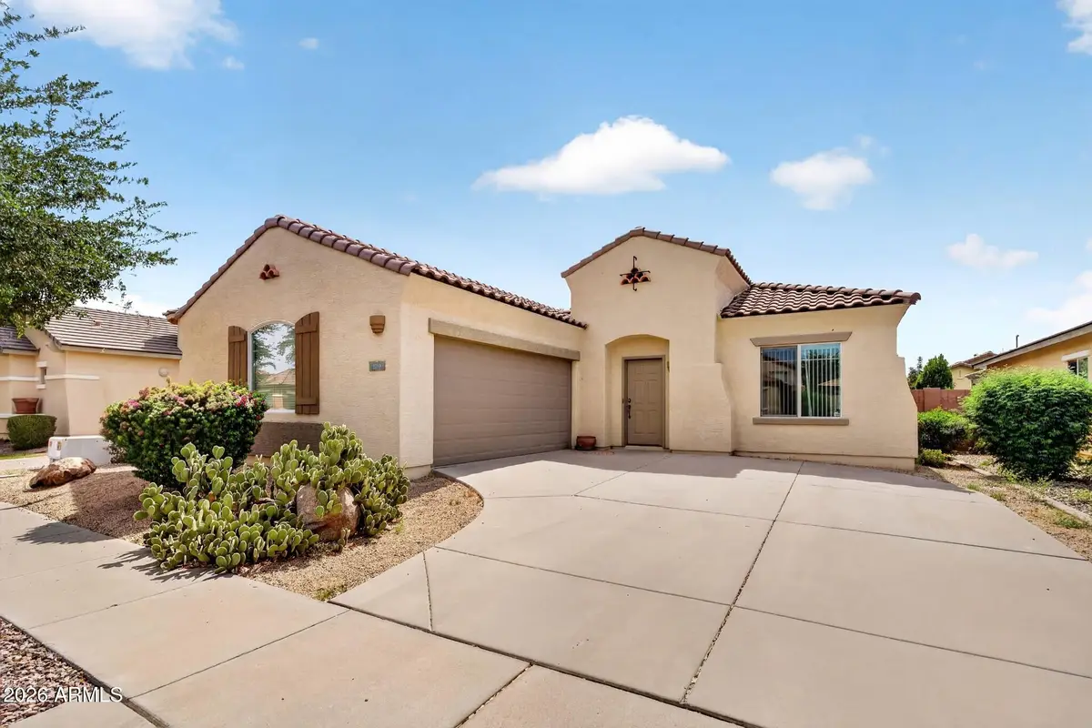 879 E Bellerive Place, Chandler, AZ 85249 - #1