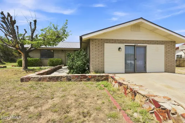 8738 S Sharps Road, Globe, AZ 85501