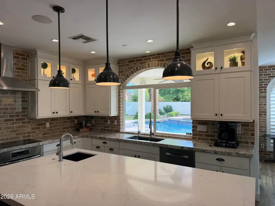9195 N 101st Street, Scottsdale, AZ 85258 - #3