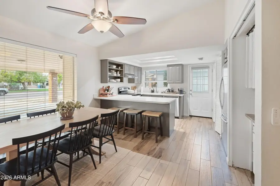 155 W Wagoner Road, Phoenix, AZ 85023 - #2