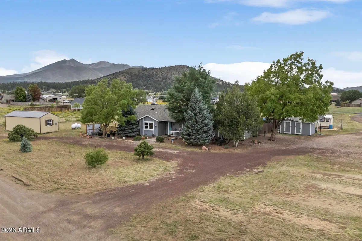 7675 Alma Road, Flagstaff, AZ 86004 - #1