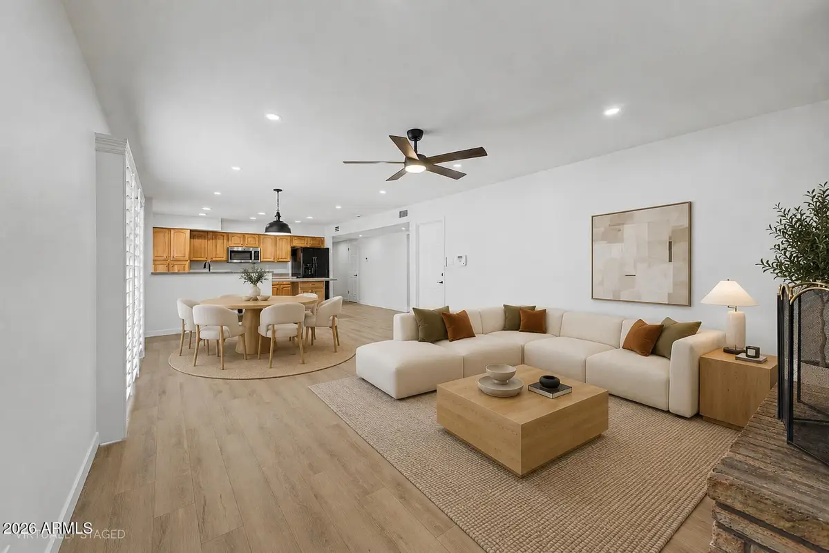 3019 S Dromedary Drive, Tempe, AZ 85282 - #1