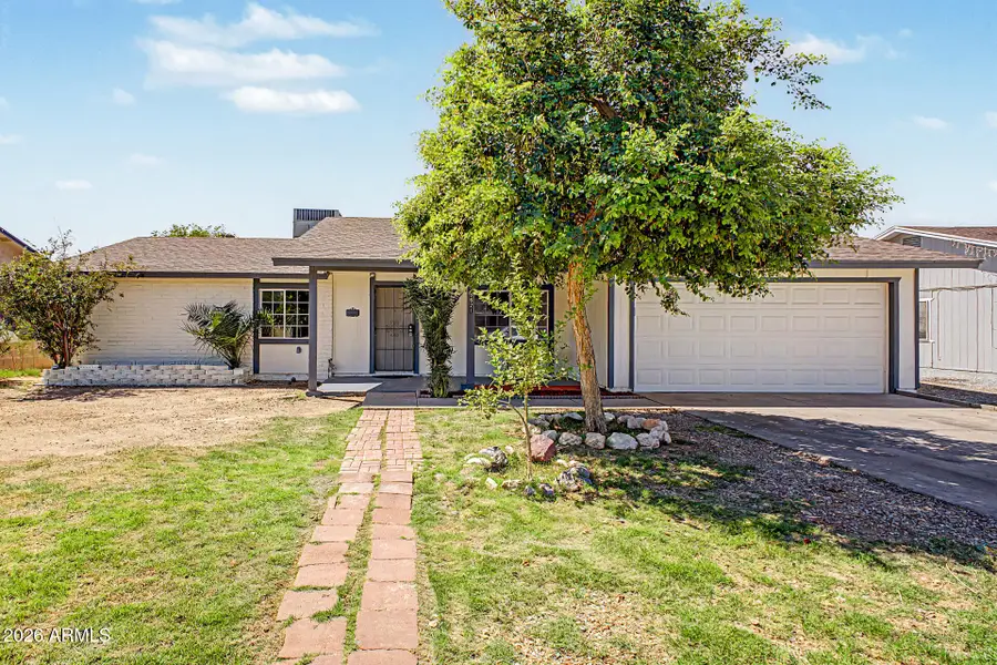 8621 W Turney Avenue, Phoenix, AZ 85037 - #2