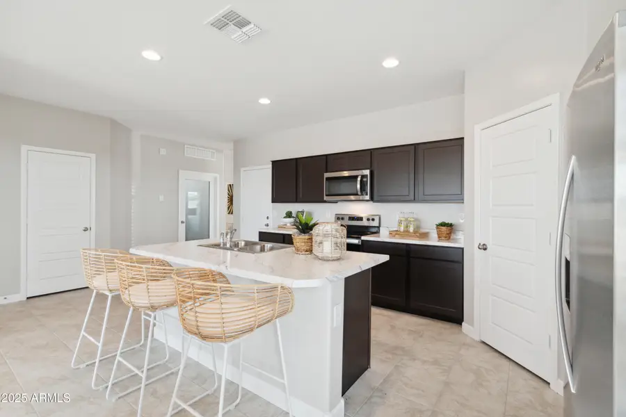 546 W Bunker Hill Street, Florence, AZ 85132 - #2