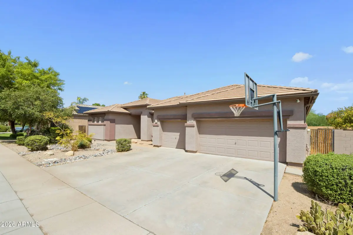 5561 S Wayne Drive, Chandler, AZ 85249 - #1