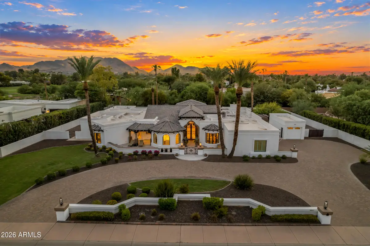 9016 N 60th Street, Paradise Valley, AZ 85253 - #1