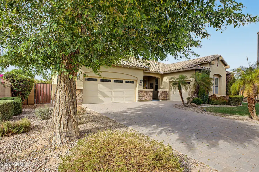 2724 E Bridgeport Parkway, Gilbert, AZ 85295 - #2