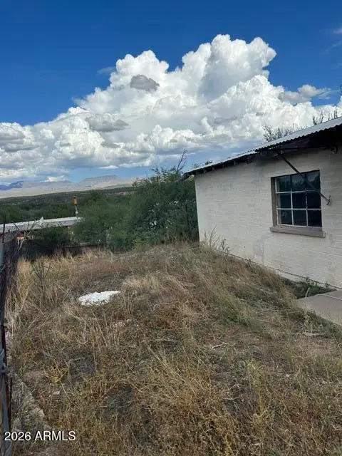 204 E Galiuro Street #4, Mammoth, AZ 85618 - #3