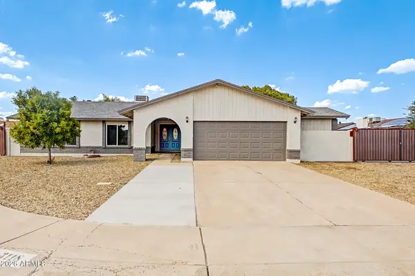 3118 W Woodridge Drive, Phoenix, AZ 85053