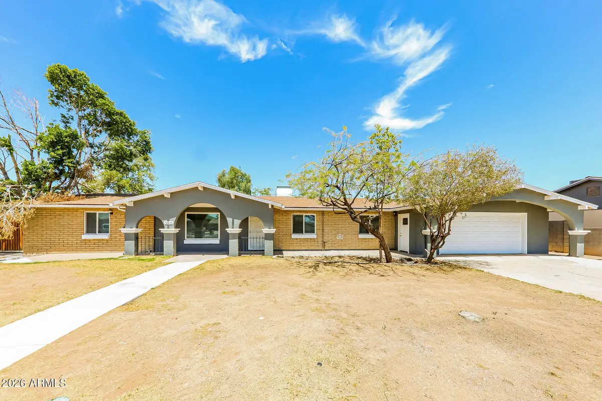 3510 W Eugie Avenue, Phoenix, AZ 85029 - #1