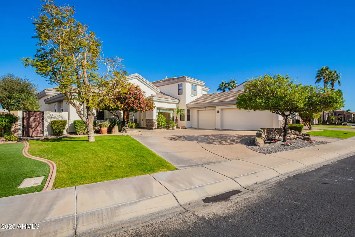 652 W Aster Court, Chandler, AZ 85248 - #1