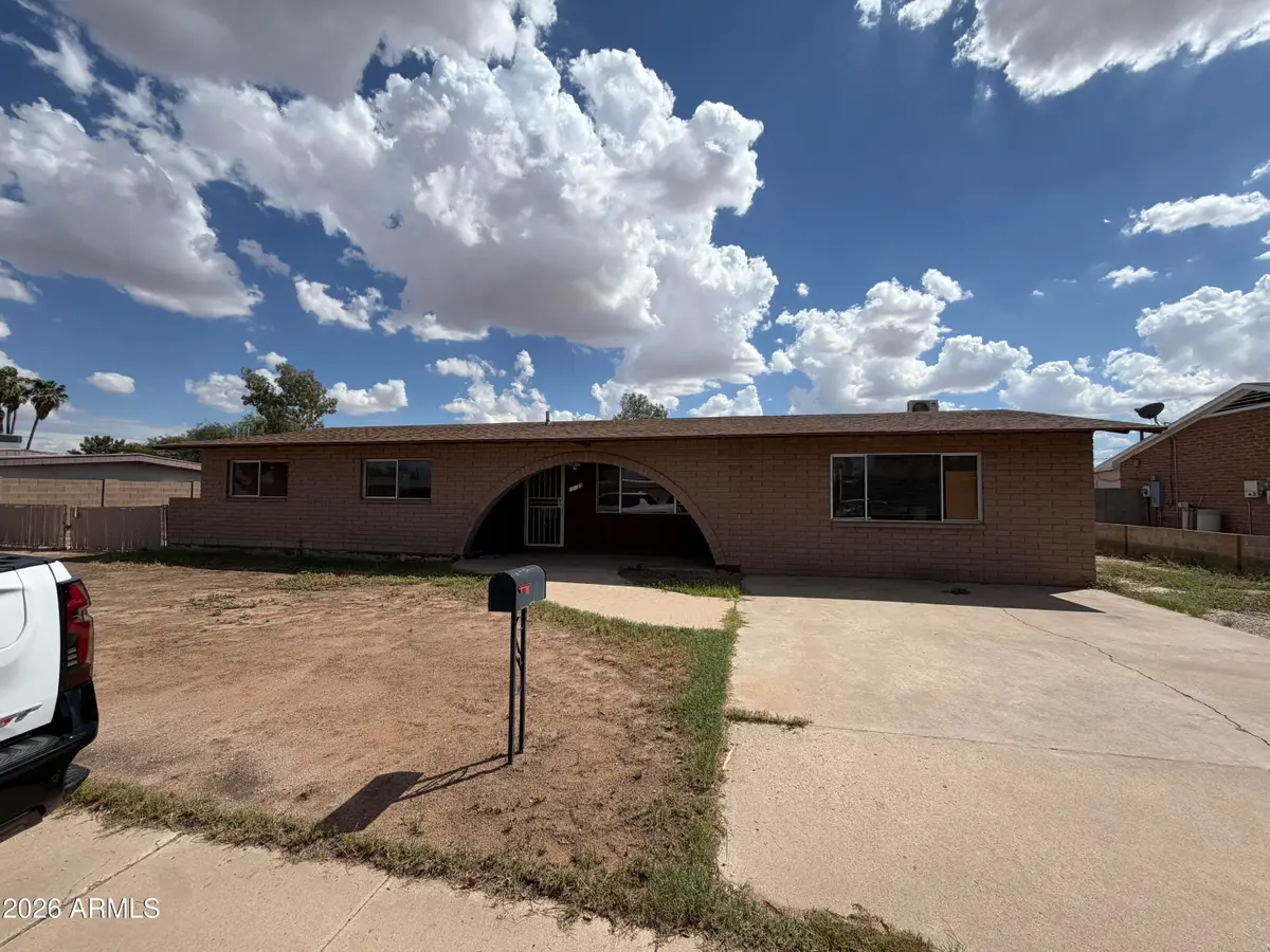 1133 E Sunset Drive, Casa Grande, AZ 85122 - #1