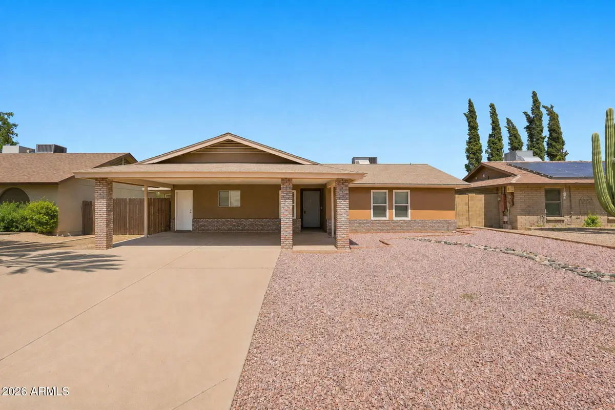 332 W Kerry Lane, Phoenix, AZ 85027 - #1