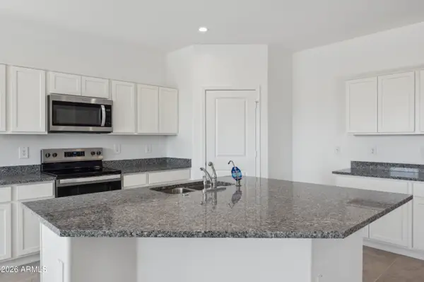 1513 E Currier Drive E, Casa Grande, AZ 85122