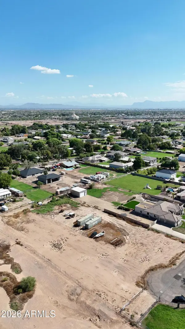 2018 E Maplewood Street #1, Gilbert, AZ 85297