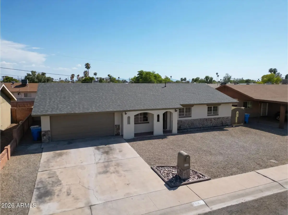 4147 W Echo Lane, Phoenix, AZ 85051 - #1