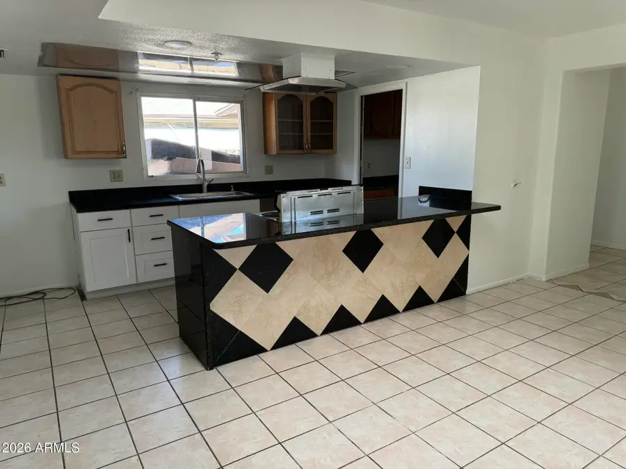 3437 W Acoma Drive, Phoenix, AZ 85053 - #3