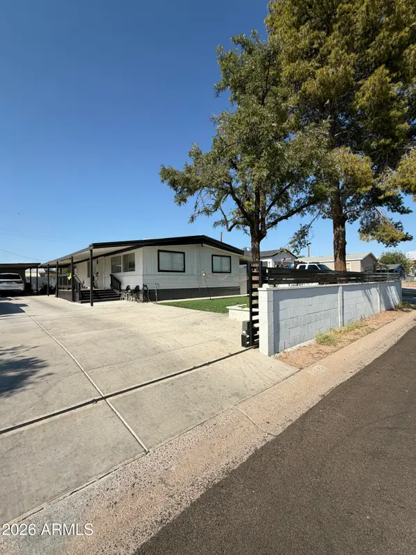 8120 E Boise Street, Mesa, AZ 85207