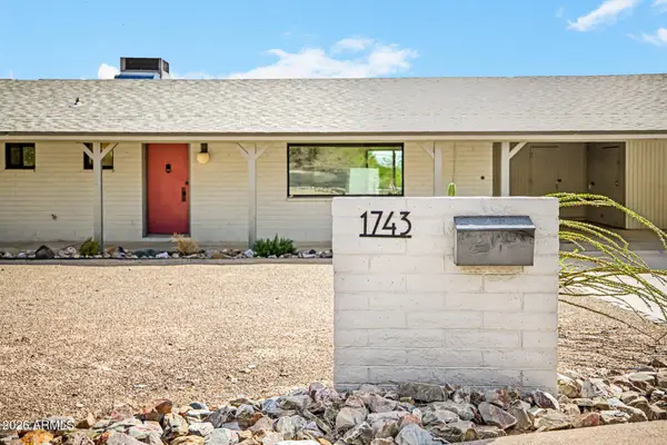 1743 E Cinnabar Avenue, Phoenix, AZ 85020