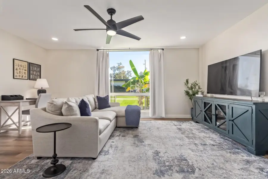 3242 E Camelback Road #106, Phoenix, AZ 85018 - #2