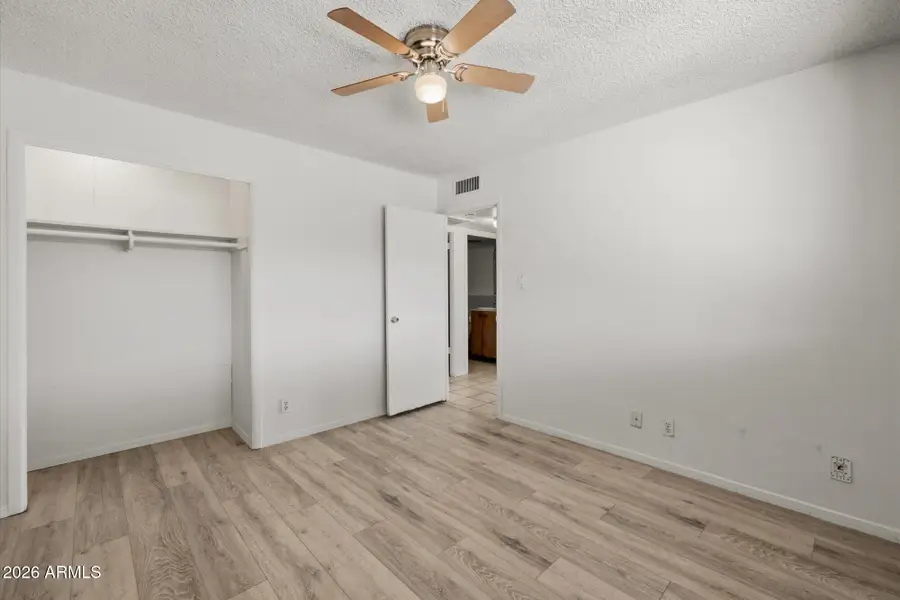 2925 W Mandalay Lane, Phoenix, AZ 85053 - #3